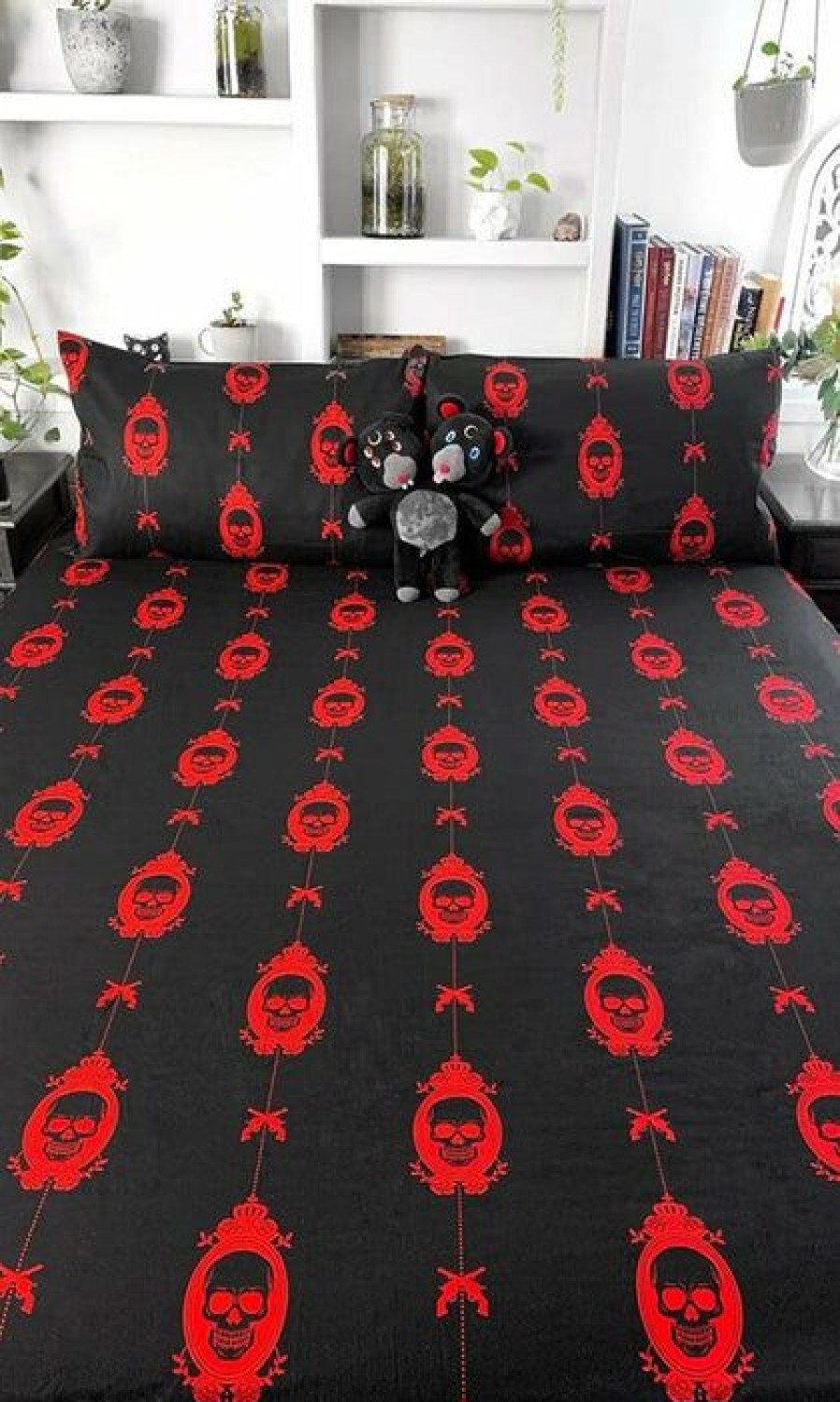 Homewares * | Best Pirce Hells Blankets Gothic Homewares Horror Nightmare | Queen Quilt Set