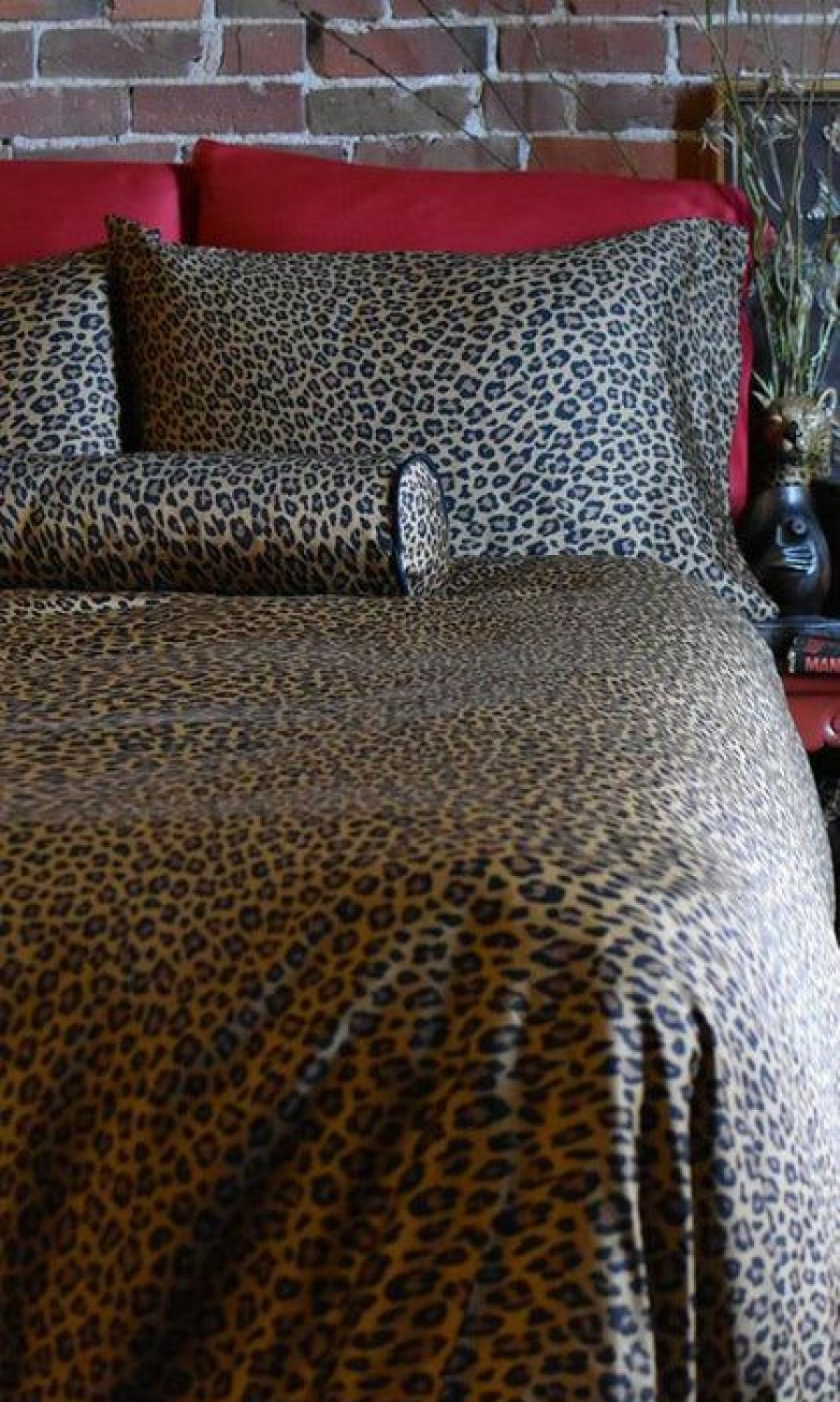 Homewares * | Wholesale Sin In Linen Gothic Homewares Wild Side Leopard [Gold] | King Duvet Cover