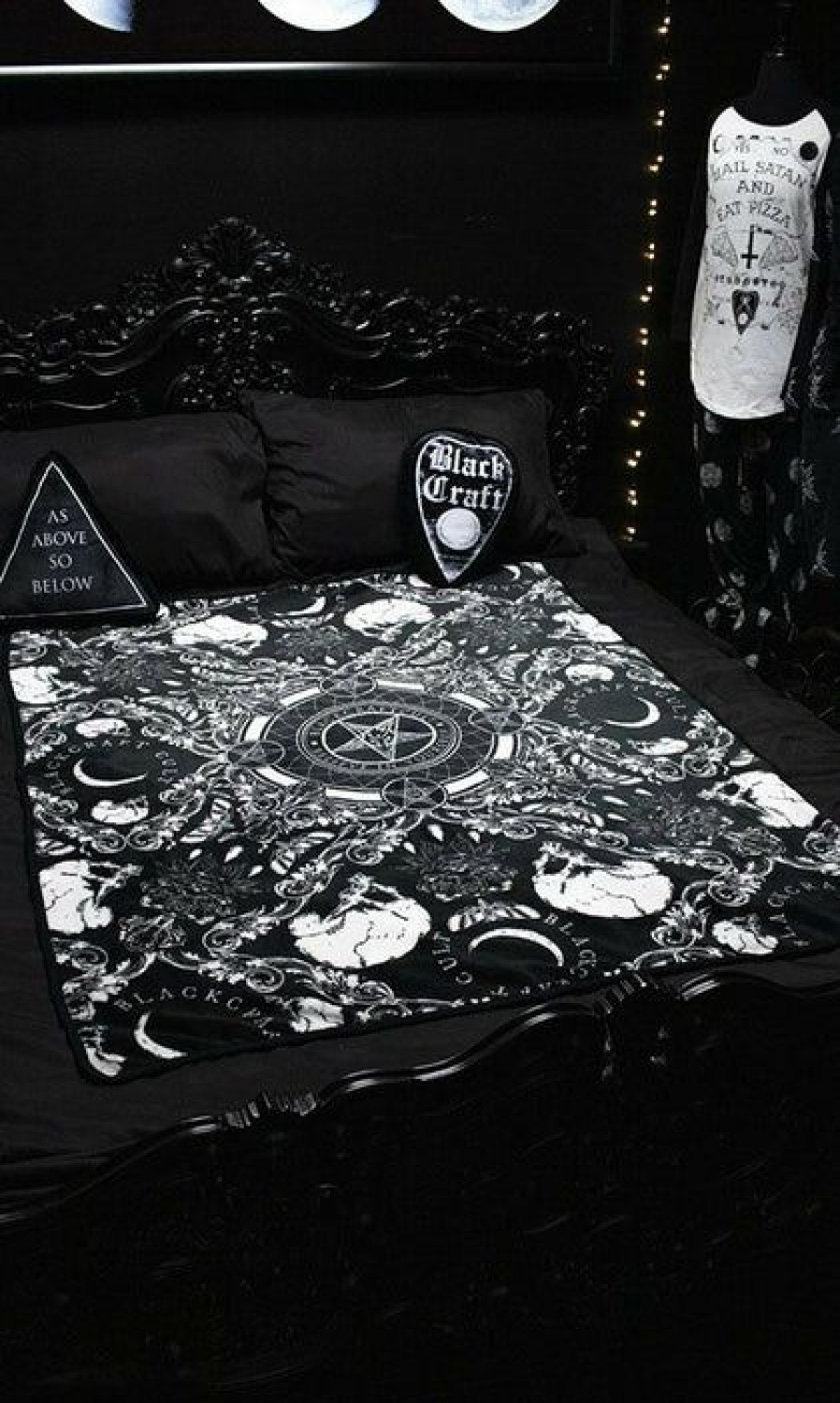 Homewares * | Brand New Blackcraft Gothic Homewares Baroque | Throw Blanket