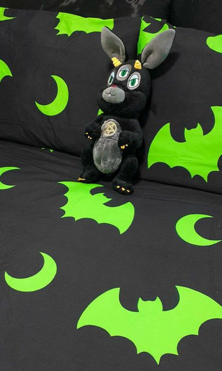 Styles * | Hot Sale Hells Blankets Bats Creature Of The Night [Toxic] | Queen Quilt Set*