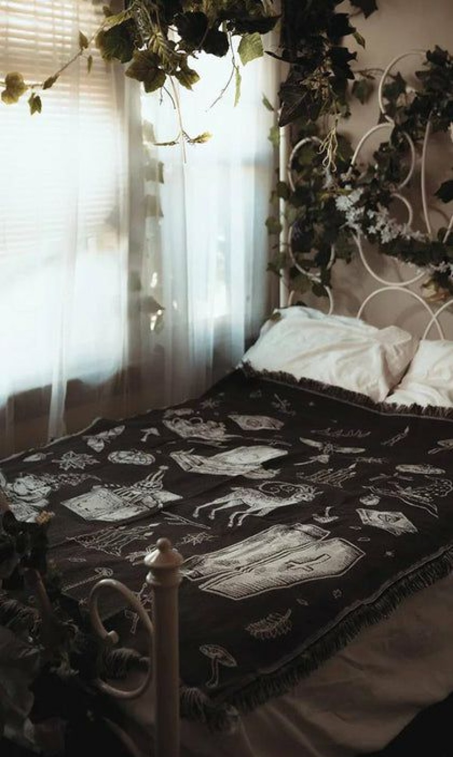 Homewares * | Best Reviews Of Lively Ghosts Gothic Homewares Cottage Witch | Tapestry Blanket`