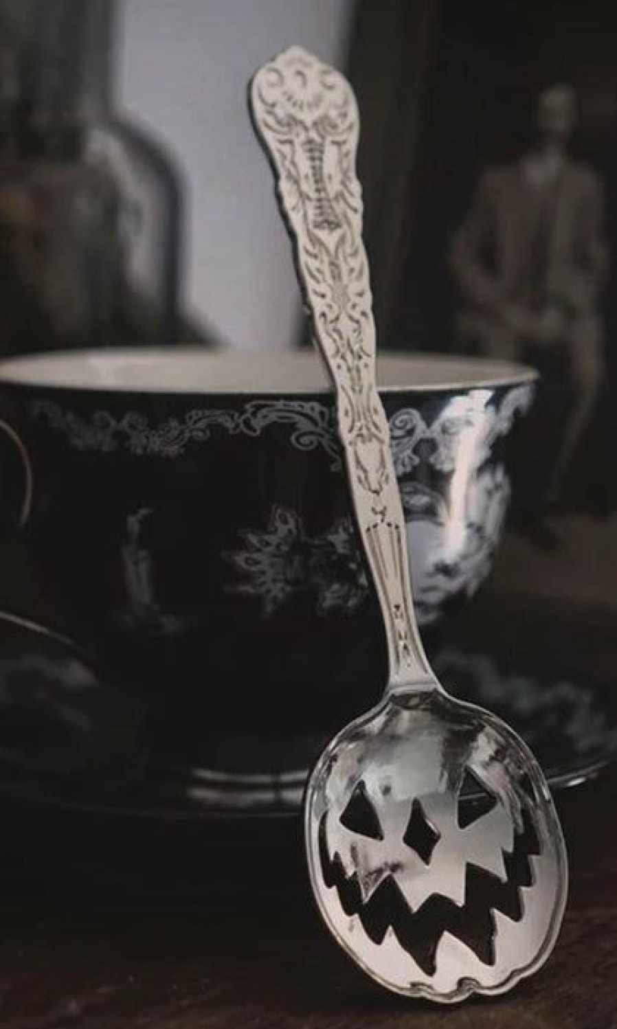 Homewares * | Outlet Lively Ghosts Gothic Homewares Haunted Hallows [Silver] | Tea Spoon`