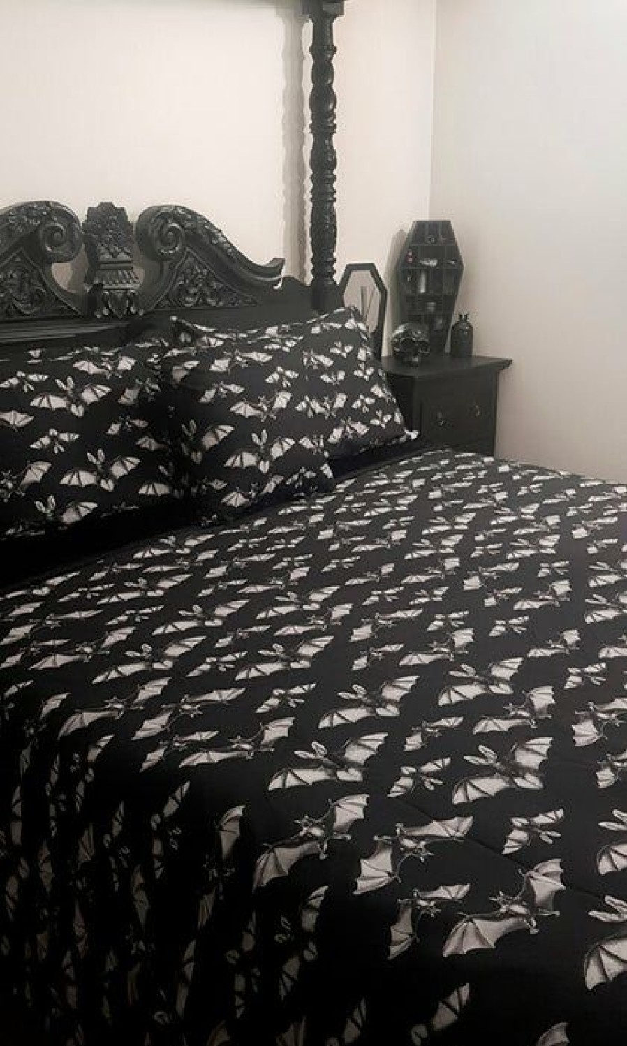 Styles * | Budget Hells Blankets Bats Midnight Flight | Queen Quilt Set