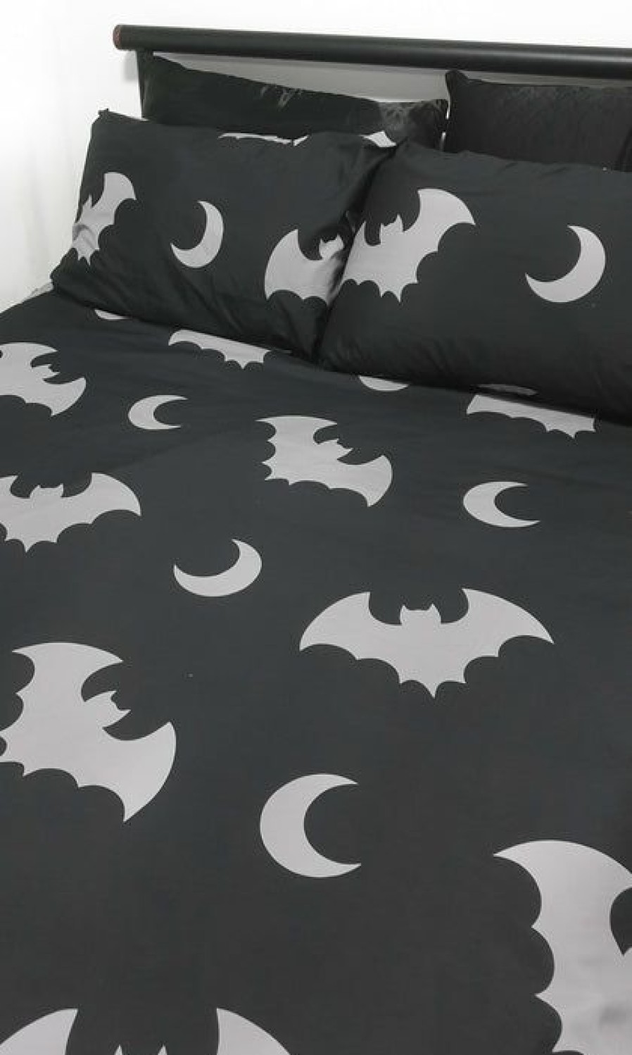 Styles * | Budget Hells Blankets Bats Creature Of The Night | Queen Quilt Set