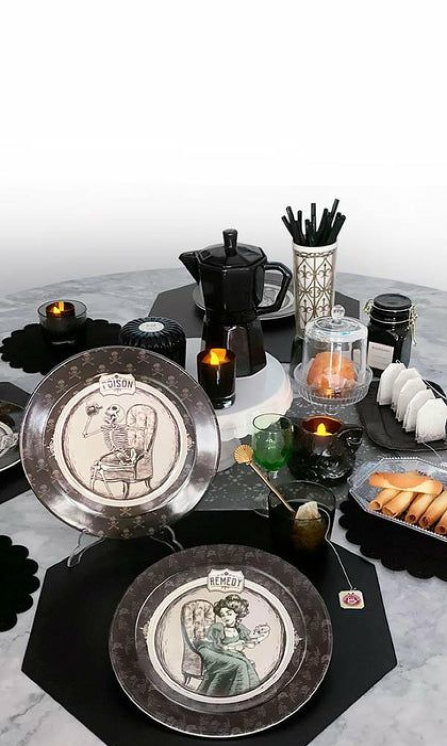 Homewares * | Best Deal Hot Chocolate Gothic Homewares Drug Store | Plate Set